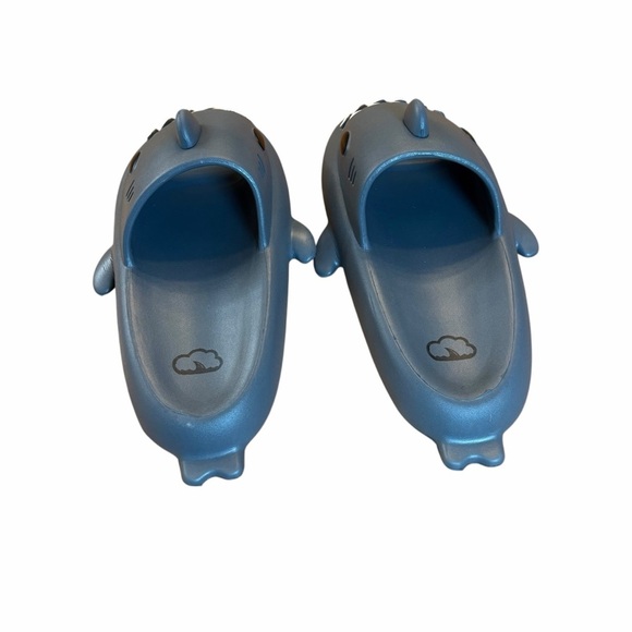 🦈 Shark Slides | Gray Cloud Cushion | EU 40-41 | 7.5 Mens | New in Bag - Picture 3 of 6